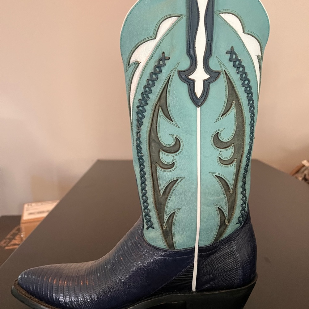 NWOB Lucchese Women's Myrtle Boot Size 8 - Picture 9 of 16